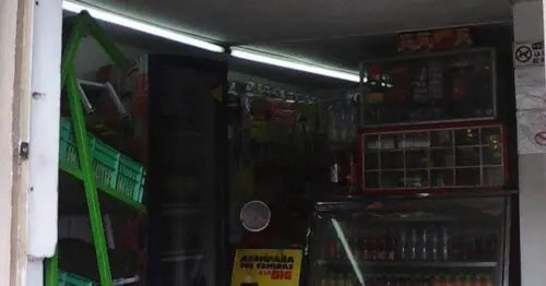 TIENDA DE BARRIO CARRERA 4 ESTE CON 32 TIENDA DE BARRIO CARRERA 4 ESTE CON 32